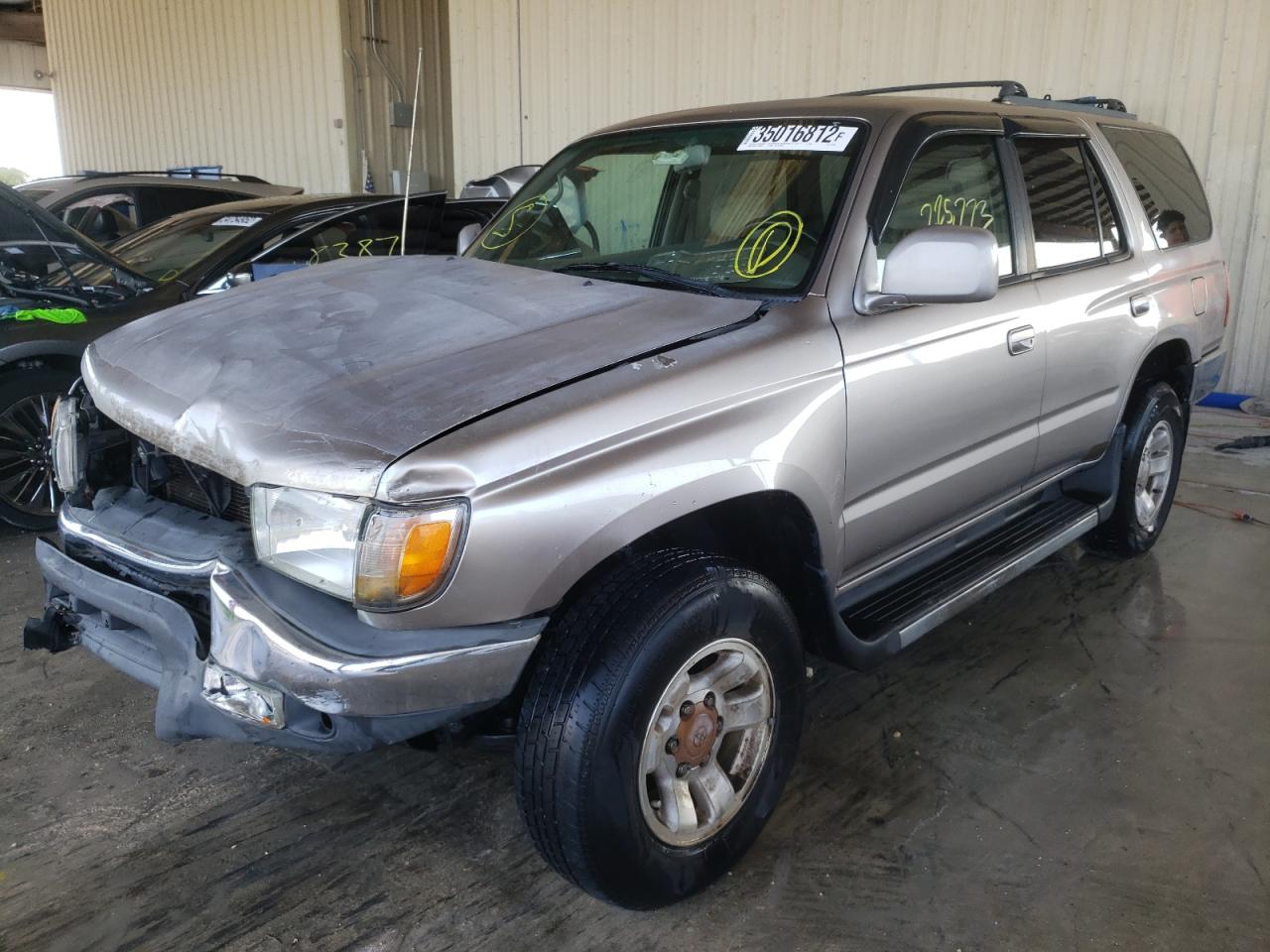Photo 2 from auction – 2002 TOYOTA 4RUNNER SR with VIN JT3GN86R420254368