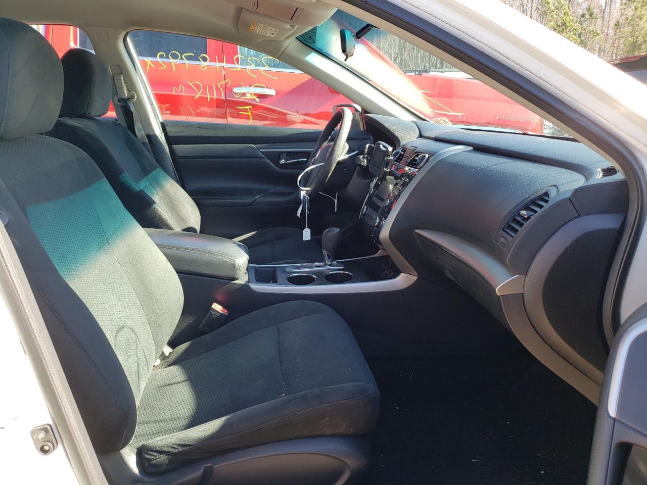Photo 5 from auction – 2015 NISSAN ALTIMA 2.5 with VIN 1N4AL3AP6FC492913