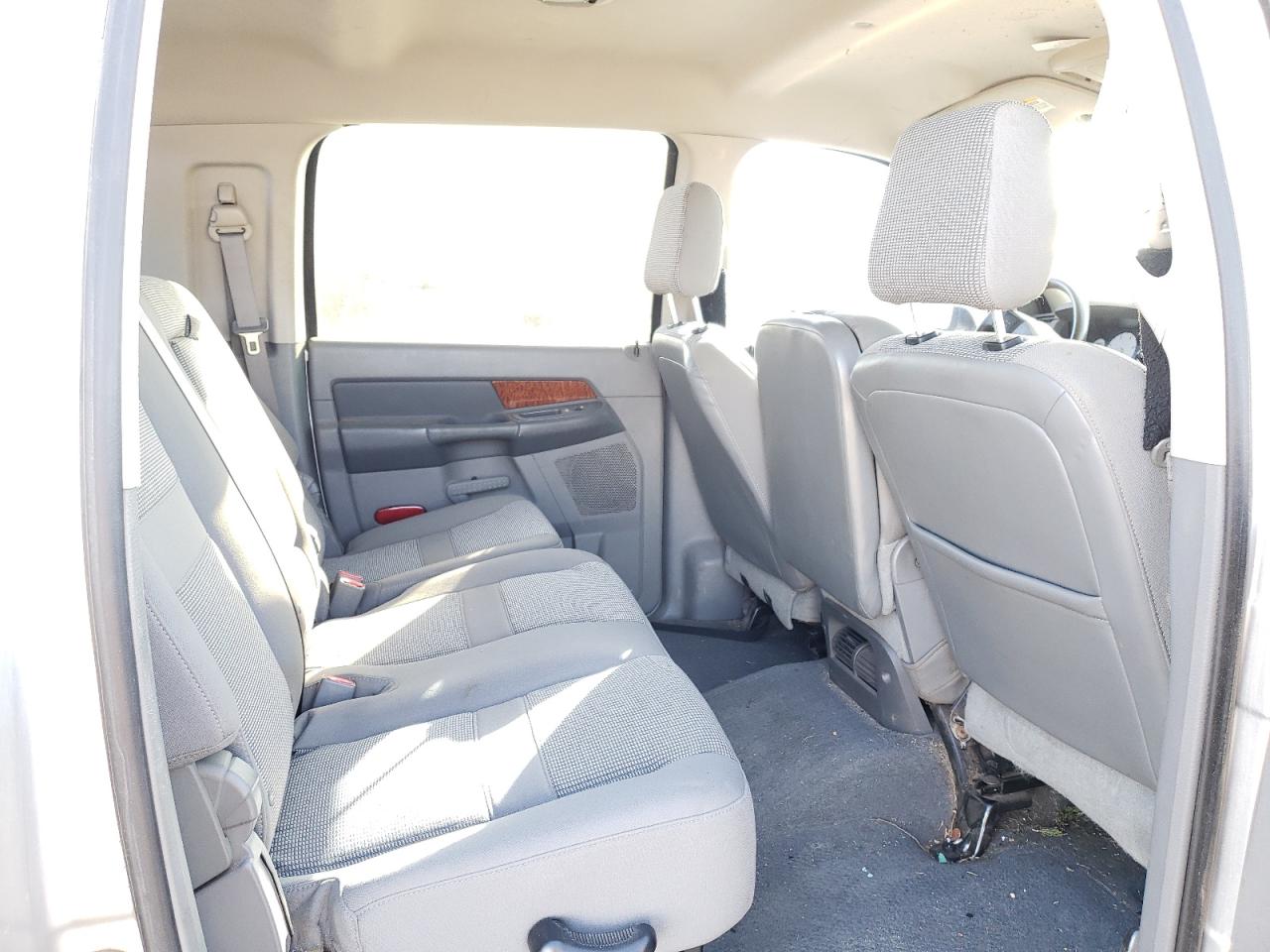 Photo 6 from auction – 2006 DODGE RAM 3500 with VIN 3D7LX39C76G163181