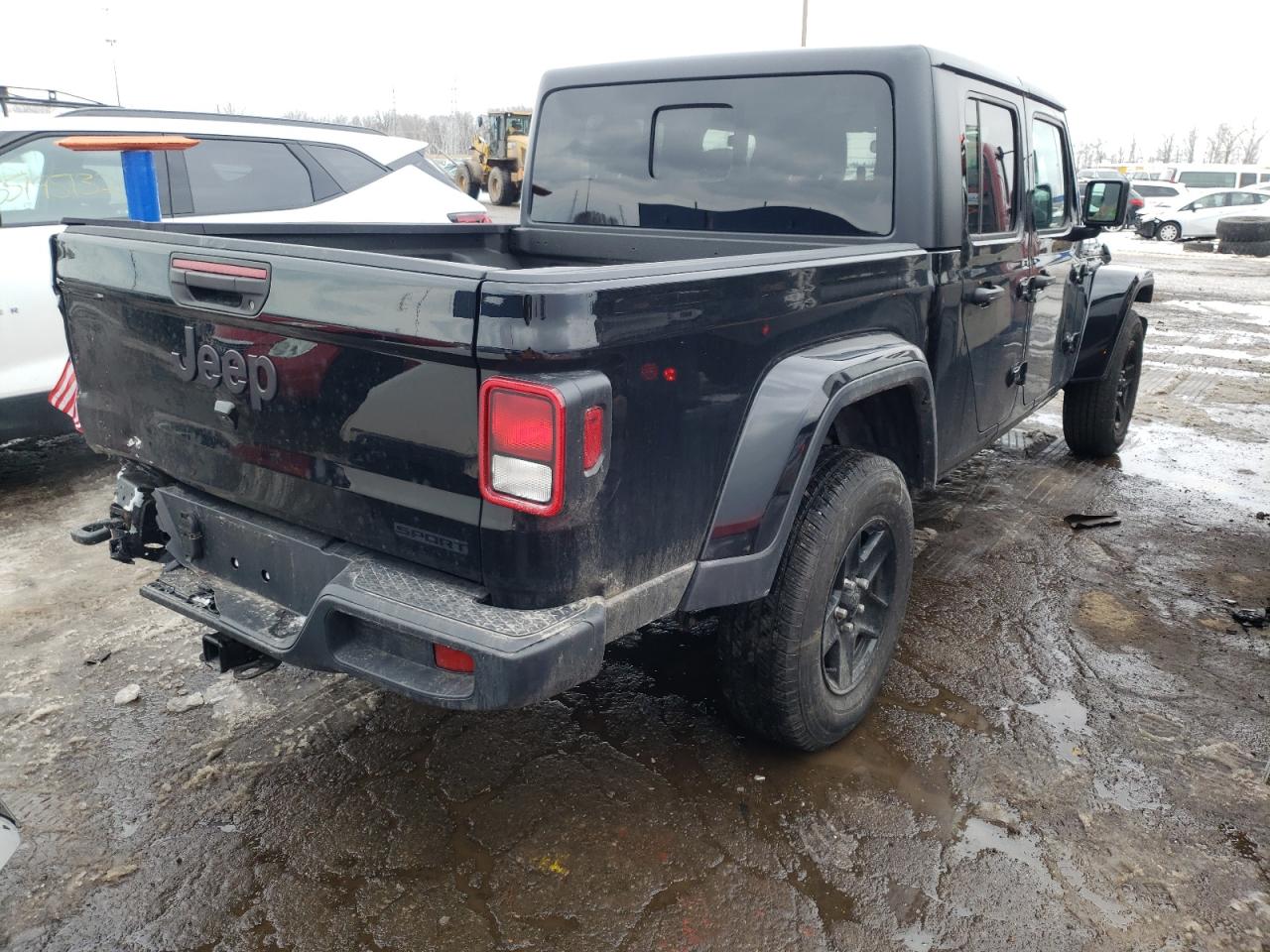 Photo 4 from auction – 2021 JEEP GLADIATOR with VIN 1C6HJTAG1ML582005