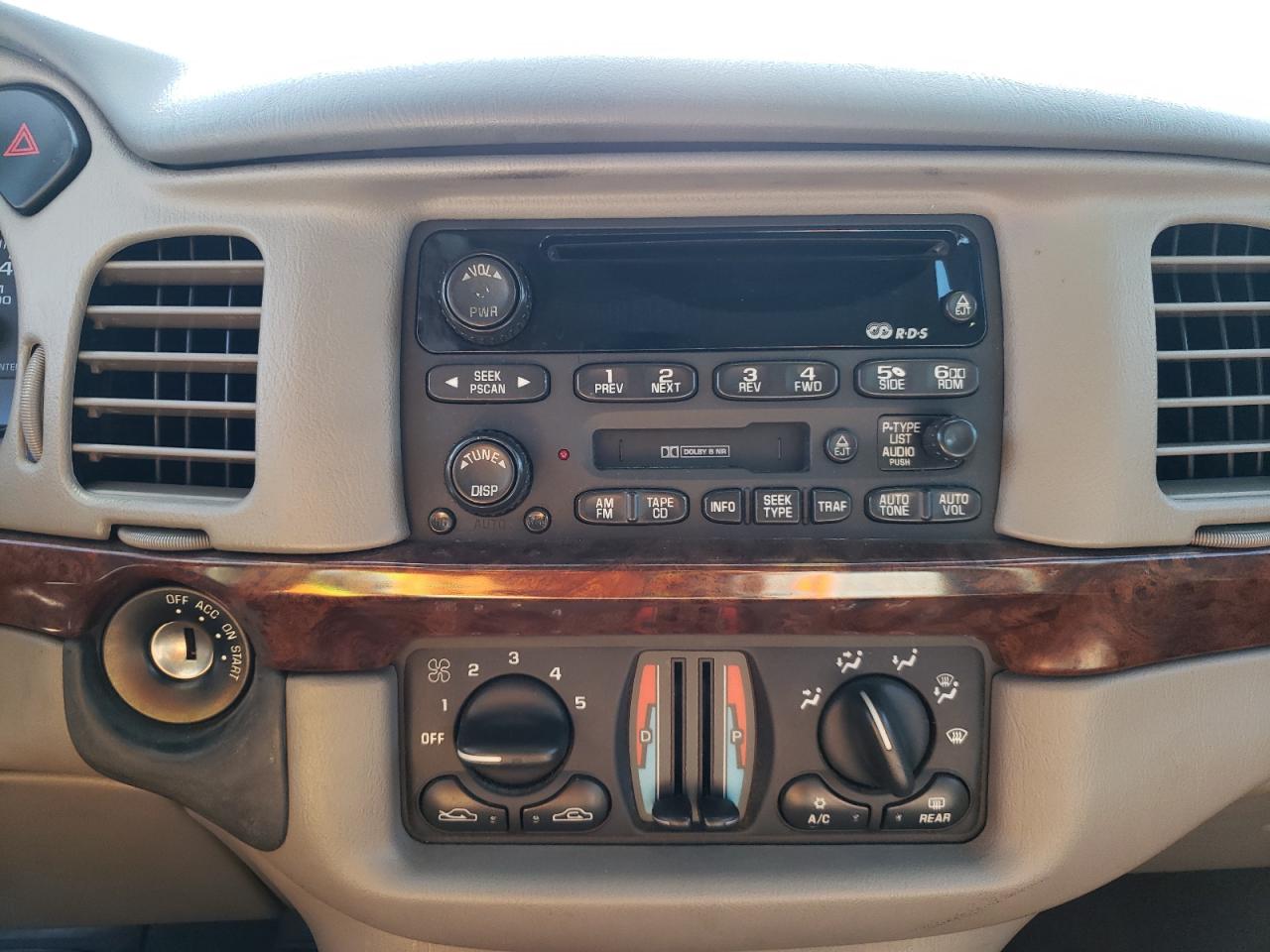 Photo 9 from auction – 2000 CHEVROLET IMPALA LS with VIN 2G1WH55K7Y9323594