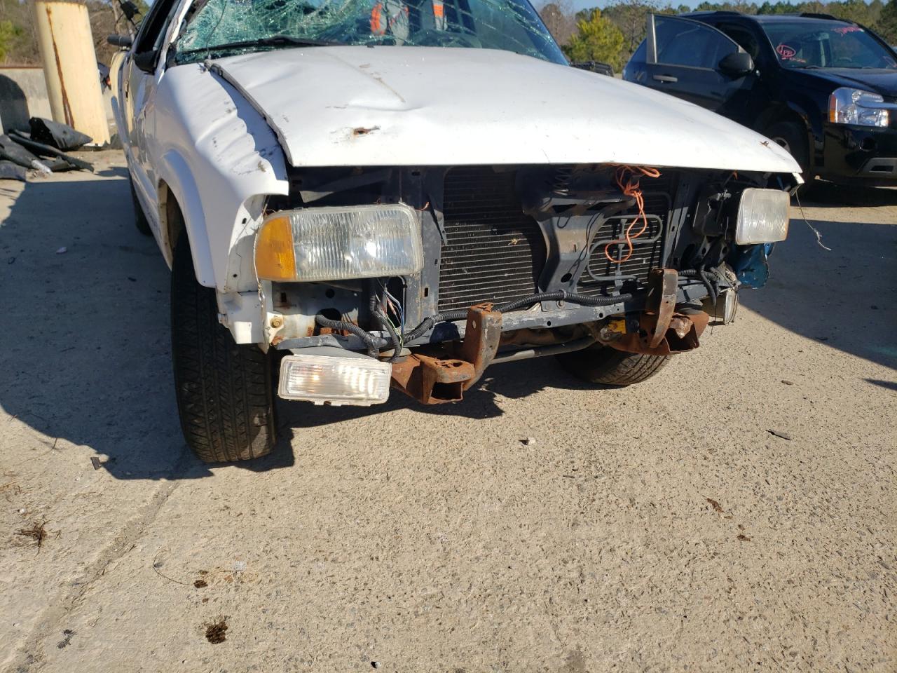 Photo 10 from auction – 1995 GMC SONOMA with VIN 1GTCS1943S8506820
