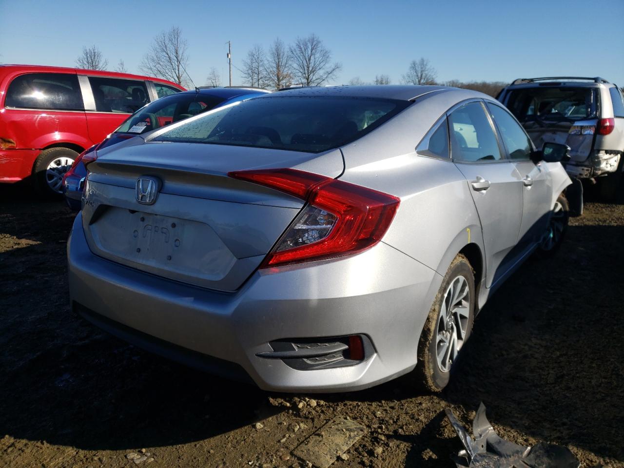 Photo 4 from auction – 2016 HONDA CIVIC EX with VIN 19XFC2F7XGE247903