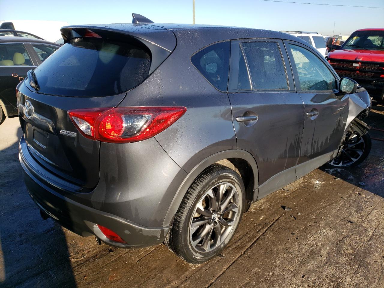 Photo 4 from auction – 2016 MAZDA CX-5 GT with VIN JM3KE2DY4G0778633