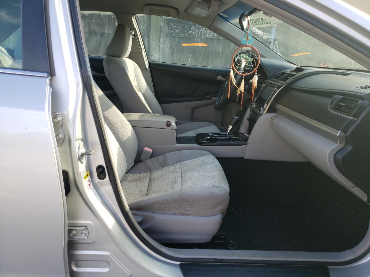 Photo 5 from auction – 2012 TOYOTA CAMRY with VIN 4T1BF1FK2CU128139