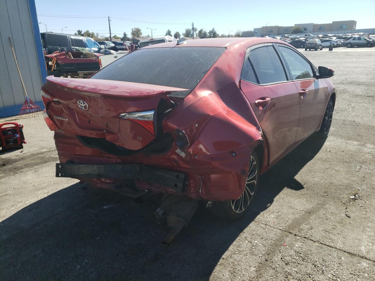 Photo 4 from auction – 2014 TOYOTA COROLLA L with VIN 5YFBURHE2EP079900