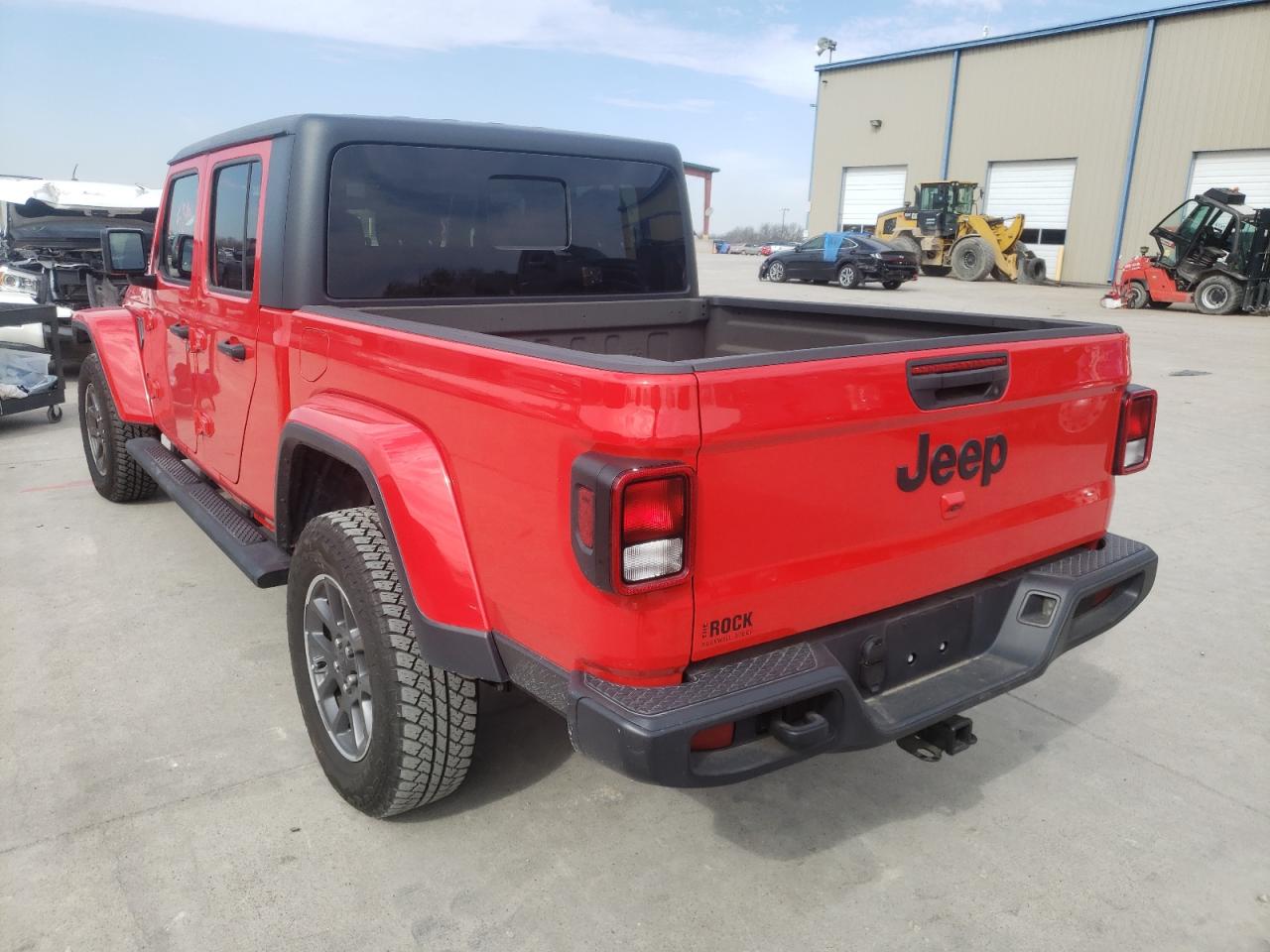 Photo 3 from auction – 2020 JEEP GLADIATOR with VIN 1C6HJTAG4LL213962