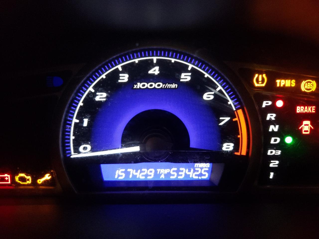 Photo 8 from auction – 2011 HONDA CIVIC LX with VIN 19XFA1F57BE029988