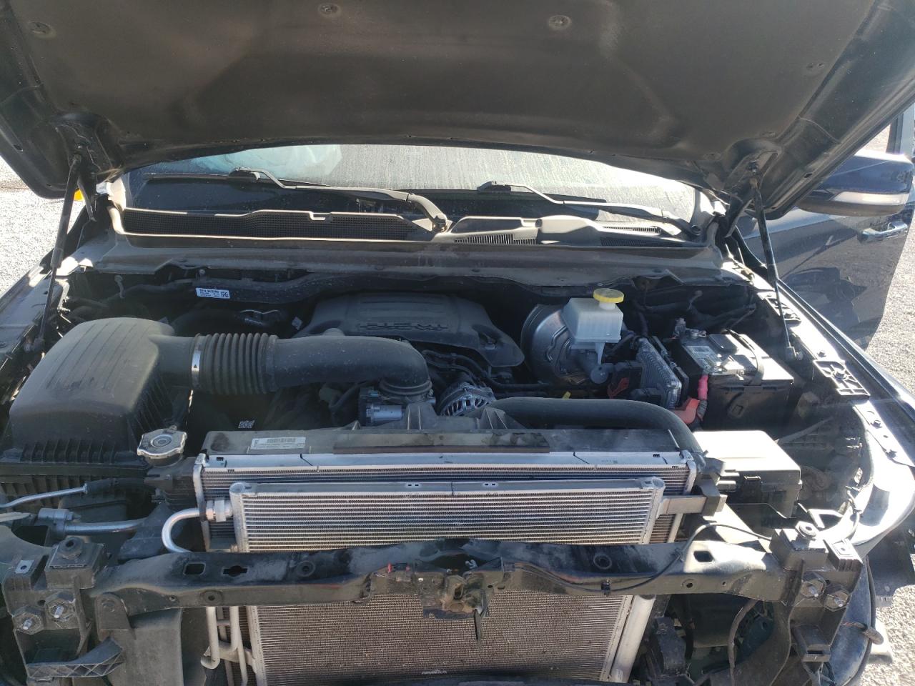 Photo 7 from auction – 2019 RAM 1500 LARAM with VIN 1C6SRFJT6KN809400