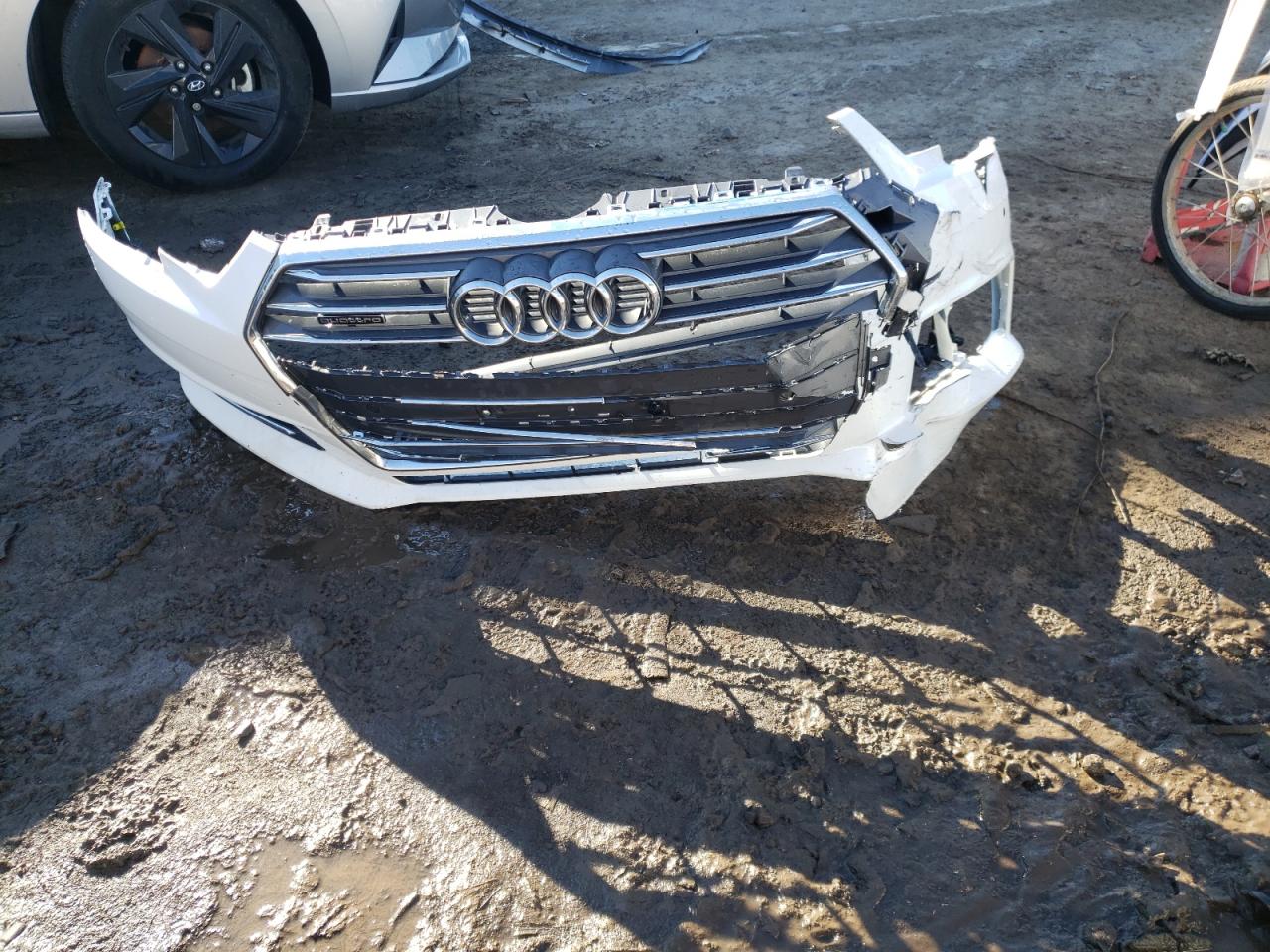 Photo 9 from auction – 2017 AUDI A4 PREMIUM with VIN WAUANAF40HN007600