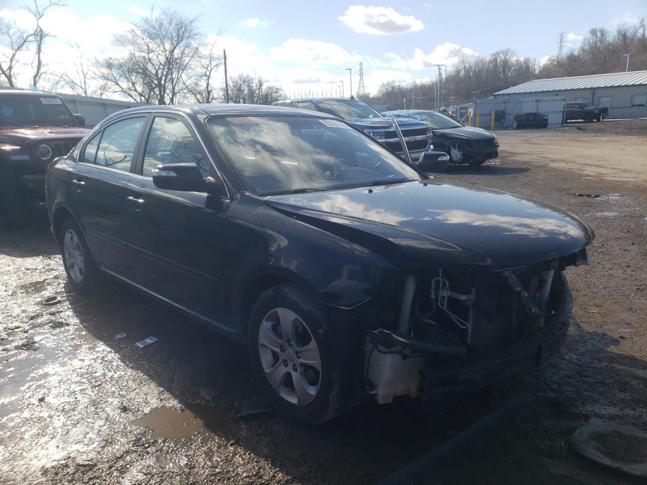 KIA OPTIMA LX 2009 with VIN KNAGE228295335336 - Photo from auction