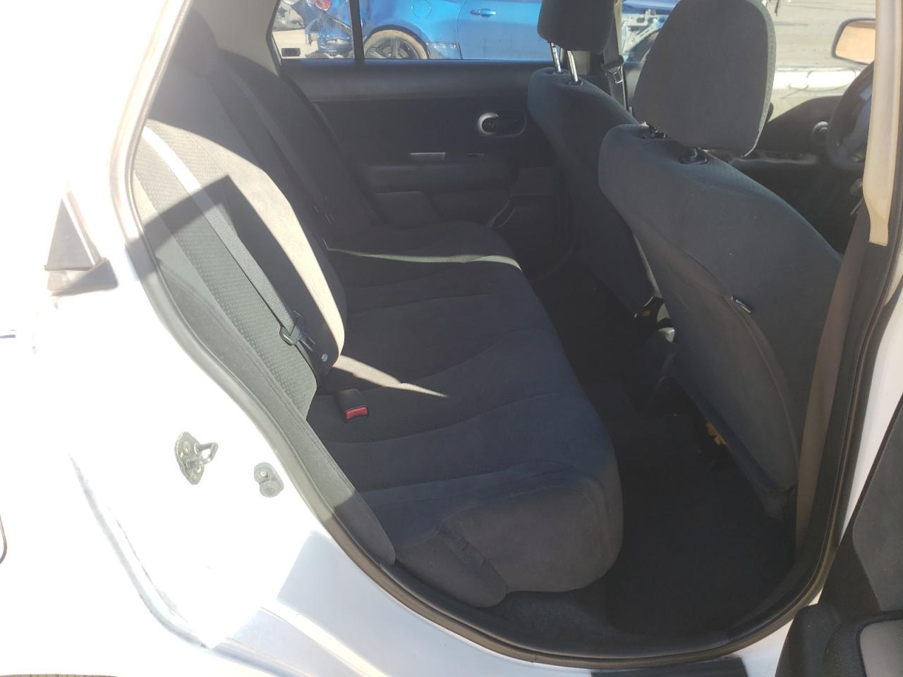 Photo 6 from auction – 2011 NISSAN VERSA S with VIN 3N1BC1AP5BL407788