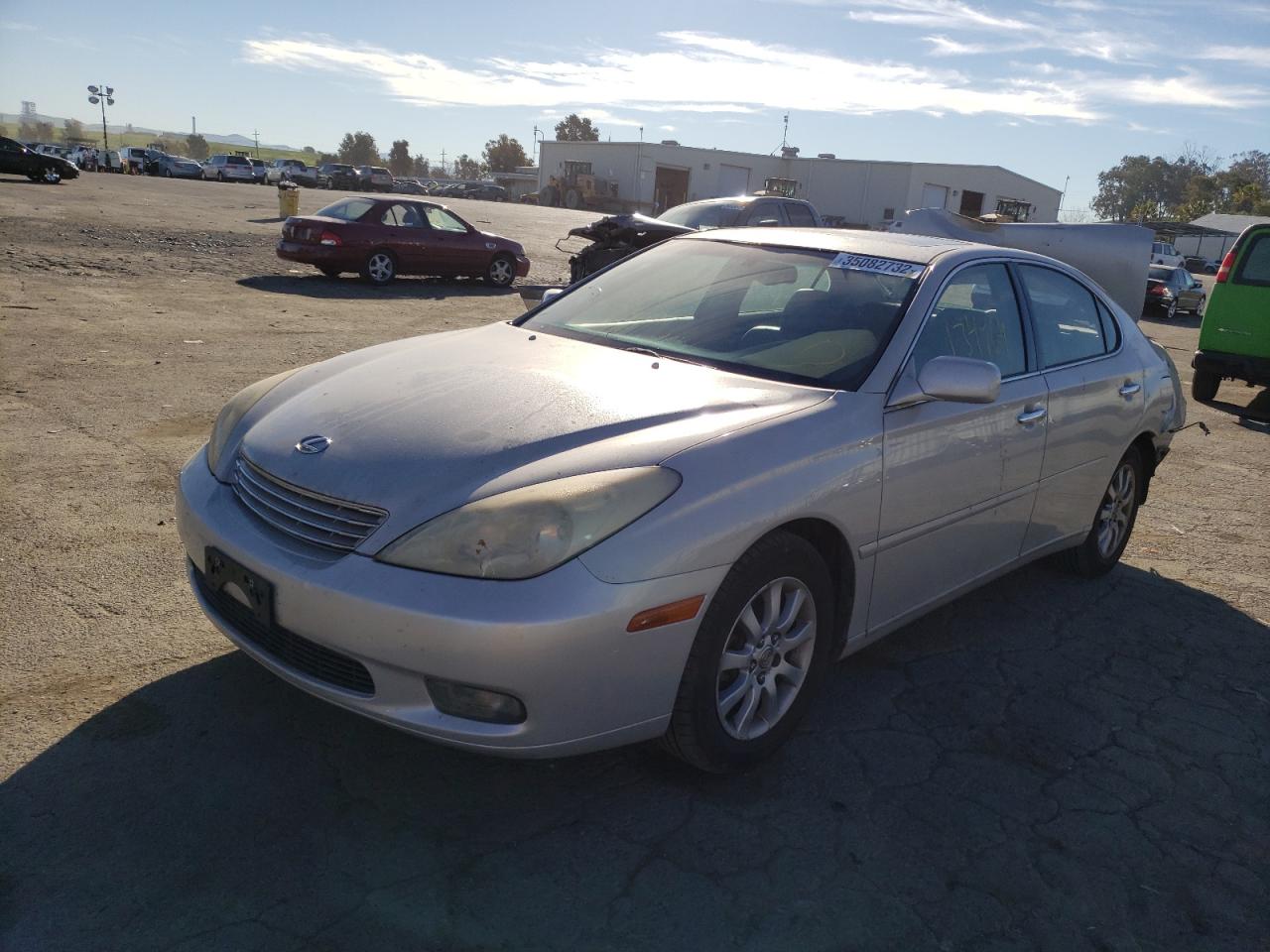 Photo 2 from auction – 2004 LEXUS ES 330 with VIN JTHBA30G045015772