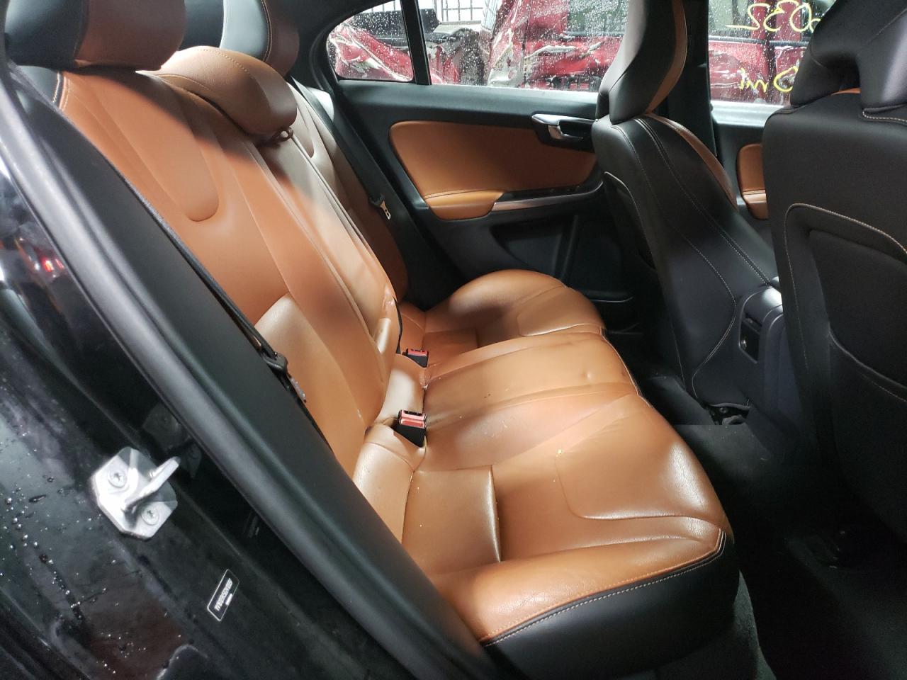 Photo 6 from auction – 2016 VOLVO S60 PREMIE with VIN YV1612TK5G2412097