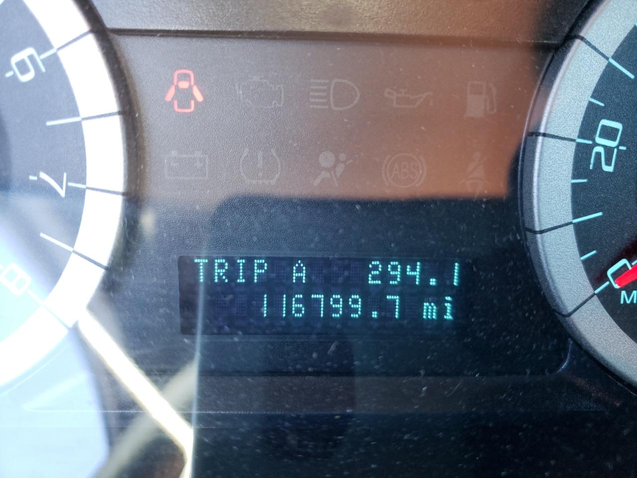 Photo 8 from auction – 2010 FORD ESCAPE XLT with VIN 1FMCU0D71AKC94986