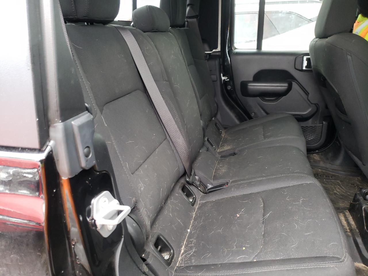 Photo 6 from auction – 2021 JEEP GLADIATOR with VIN 1C6HJTAG1ML582005