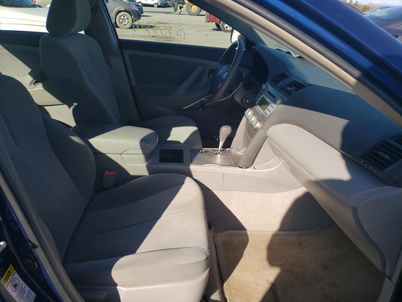 Photo 5 from auction – 2009 TOYOTA CAMRY BASE with VIN 4T1BE46K39U310333