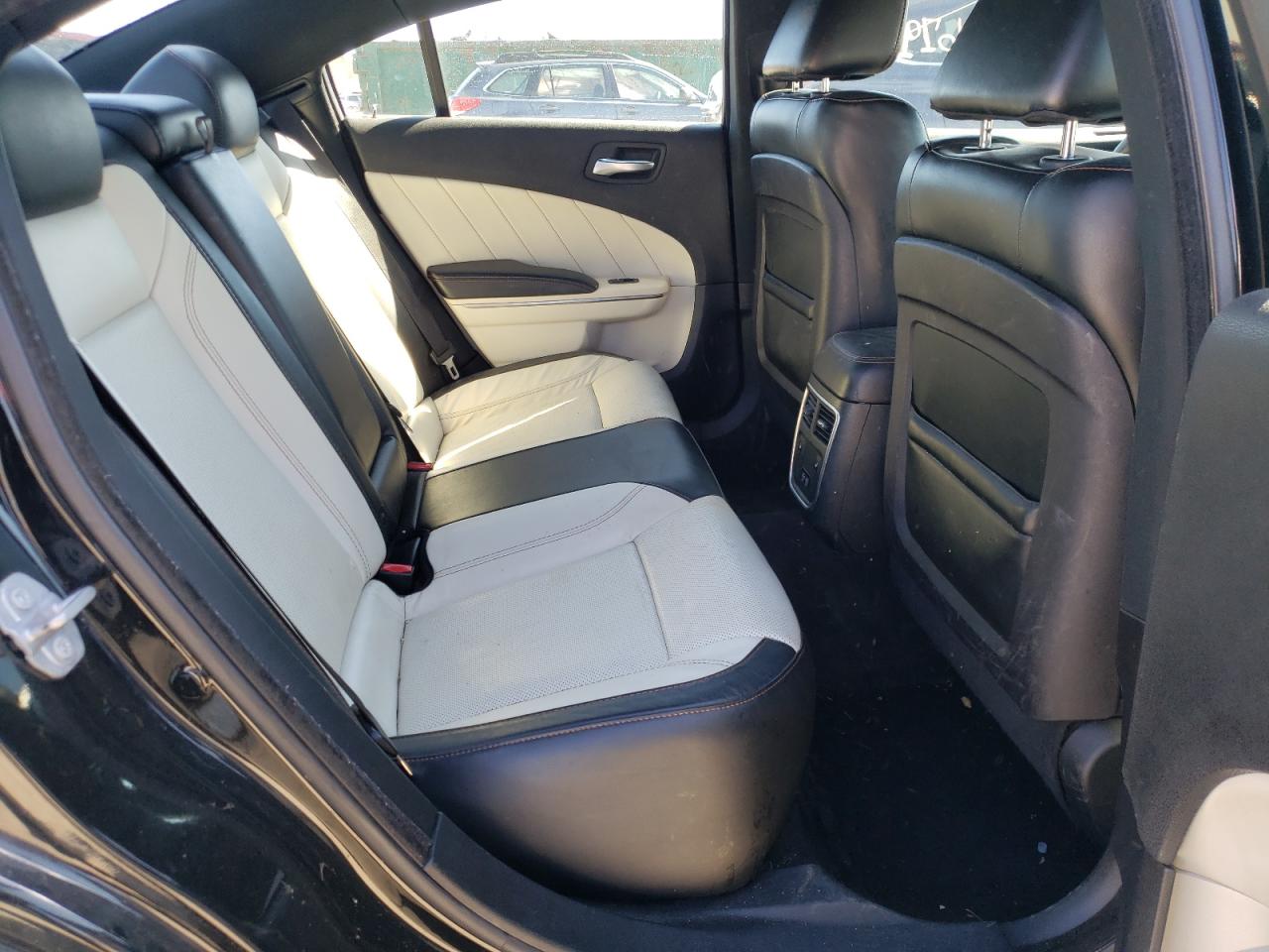 Photo 6 from auction – 2016 DODGE CHARGER SX with VIN 2C3CDXHG7GH293529