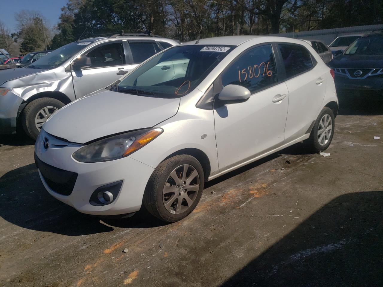 Photo 2 from auction – 2012 MAZDA MAZDA2 with VIN JM1DE1LY7C0148886
