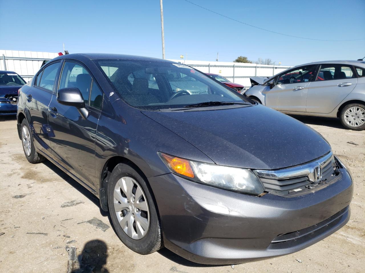 Photo 1 from auction – 2012 HONDA CIVIC LX with VIN 19XFB2F5XCE109354