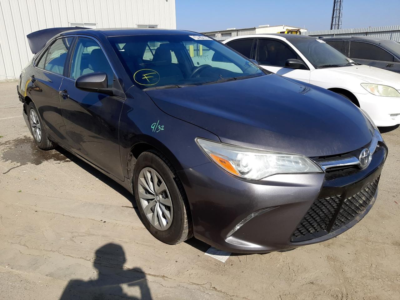 TOYOTA CAMRY LE 2016 with VIN 4T1BF1FKXGU181225 - Photo from auction