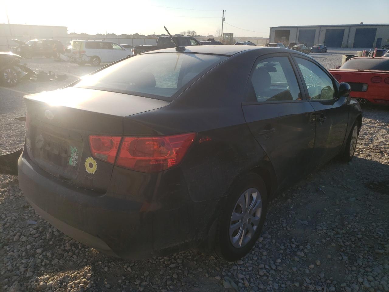 Photo 4 from auction – 2013 KIA FORTE LX with VIN KNAFT4A2XD5648850