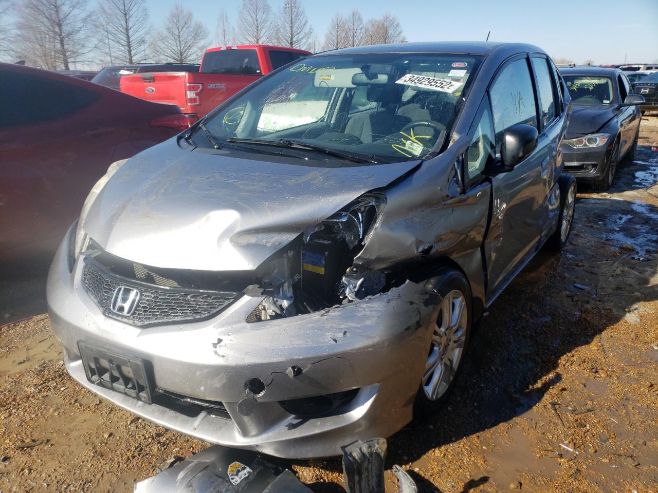 Photo 2 from auction – 2010 HONDA FIT with VIN JHMGE8H25AC035149
