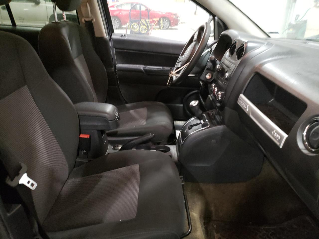 Photo 5 from auction – 2014 JEEP COMPASS SP with VIN 1C4NJDBB3ED591630