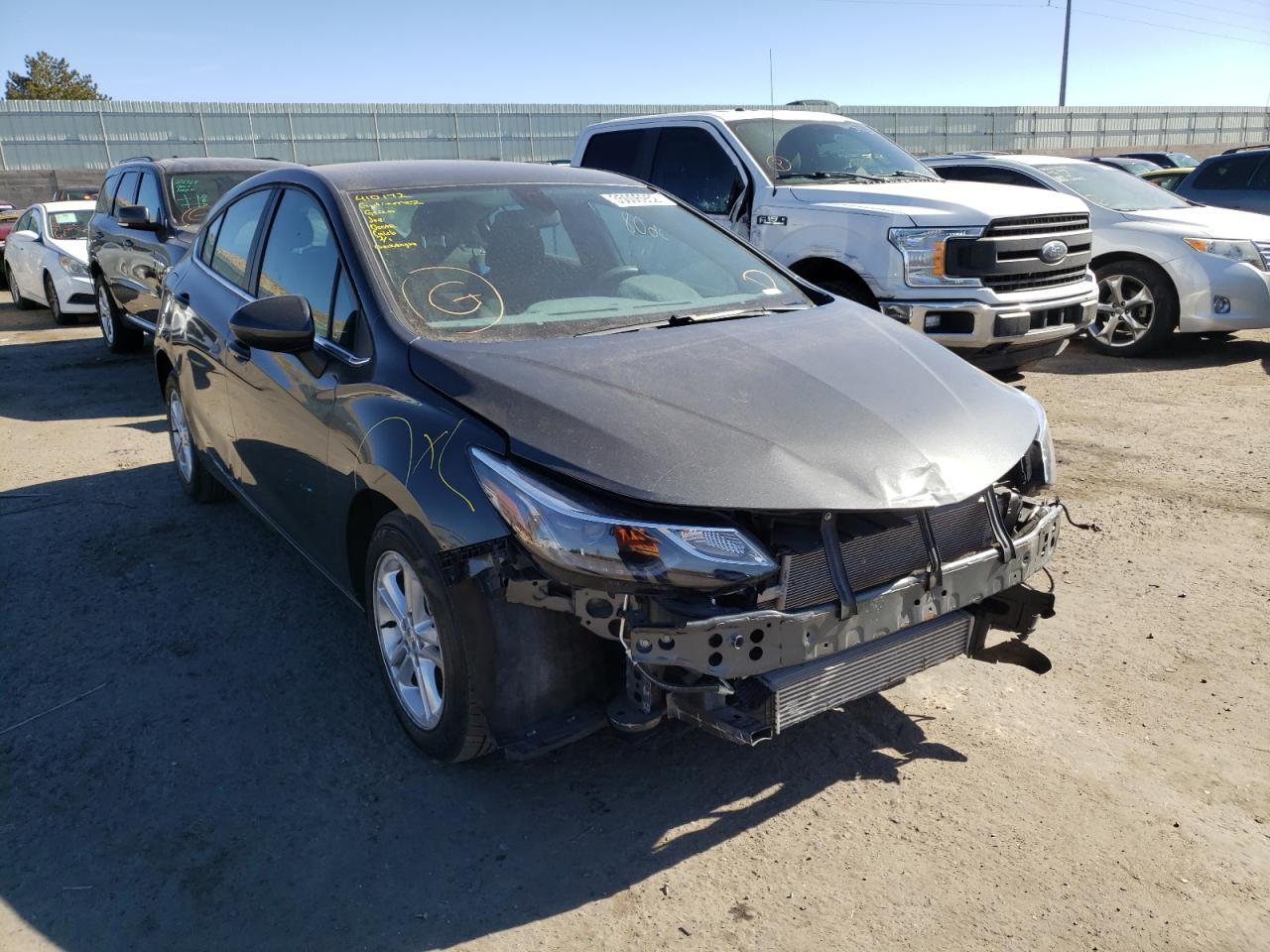 CHEVROLET CRUZE LT 2018 with VIN 3G1BE6SM0JS653539 - Photo from auction
