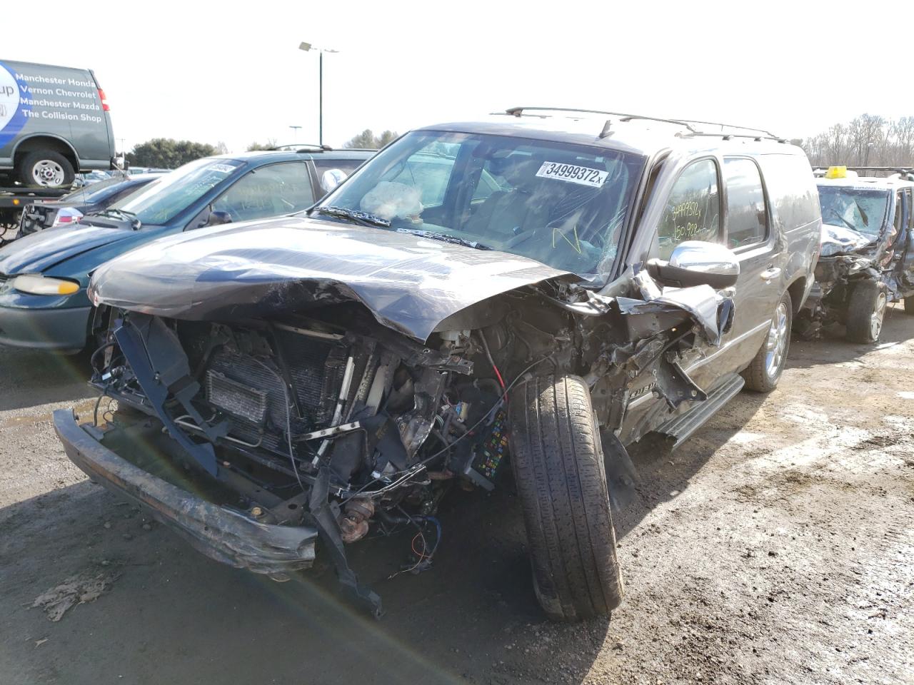 Photo 2 from auction – 2010 CHEVROLET SUBURBAN K with VIN 1GNUKKE33AR276722
