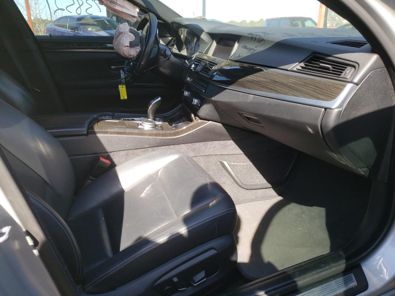 Photo 5 from auction – 2016 BMW 535 I with VIN WBA5B1C55GG133252