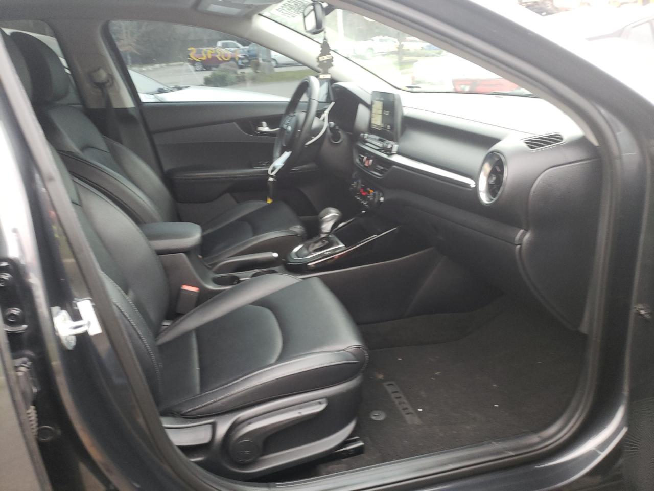Photo 5 from auction – 2019 KIA FORTE EX with VIN 3KPF54AD0KE000238