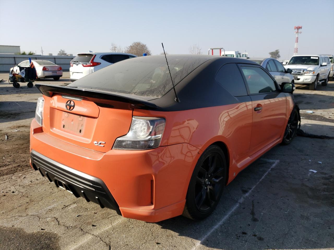Photo 4 from auction – 2015 TOYOTA SCION TC with VIN JTKJF5C78FJ008660