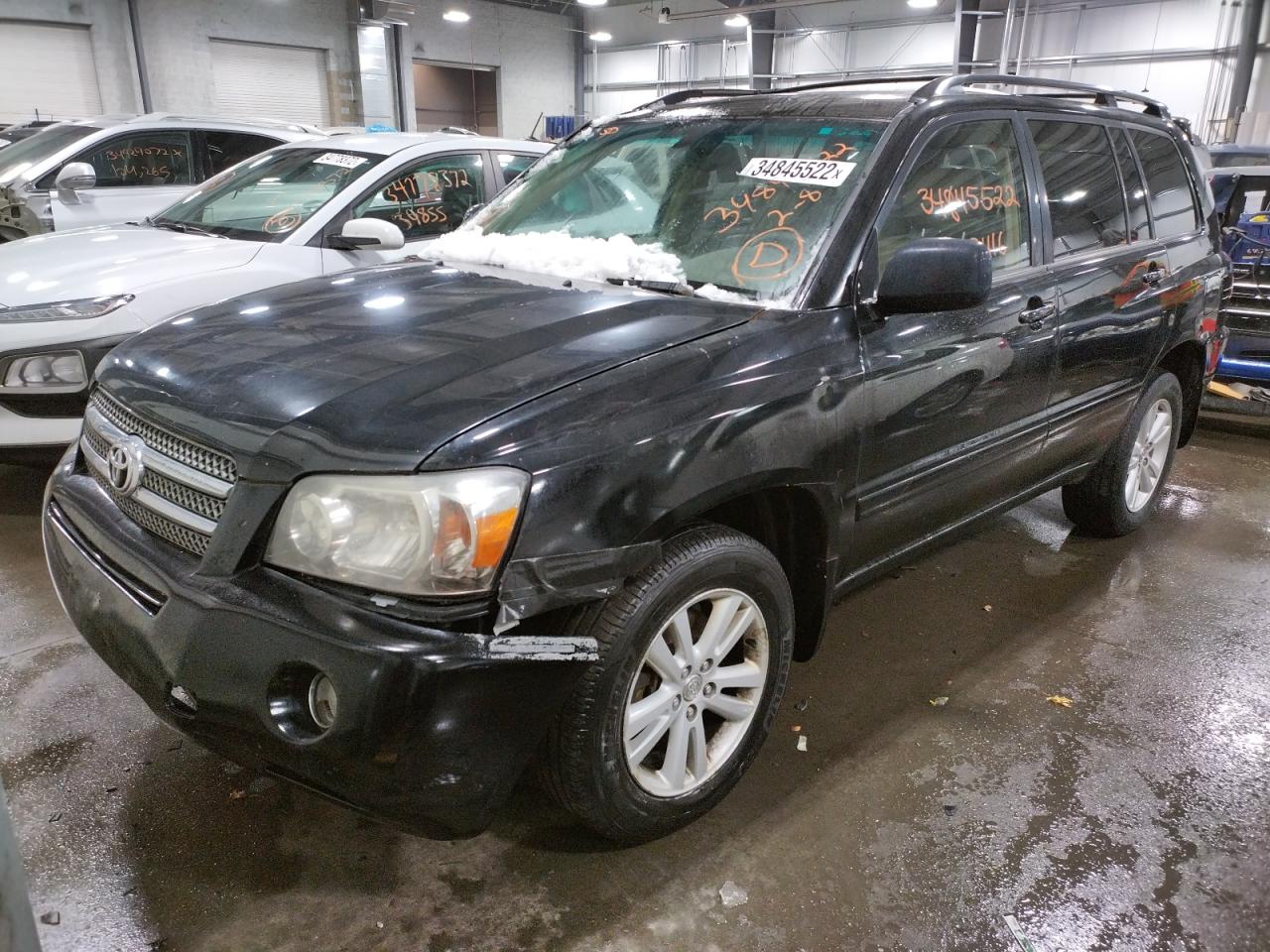 Photo 2 from auction – 2006 TOYOTA HIGHLANDER with VIN JTEEW21A960013177