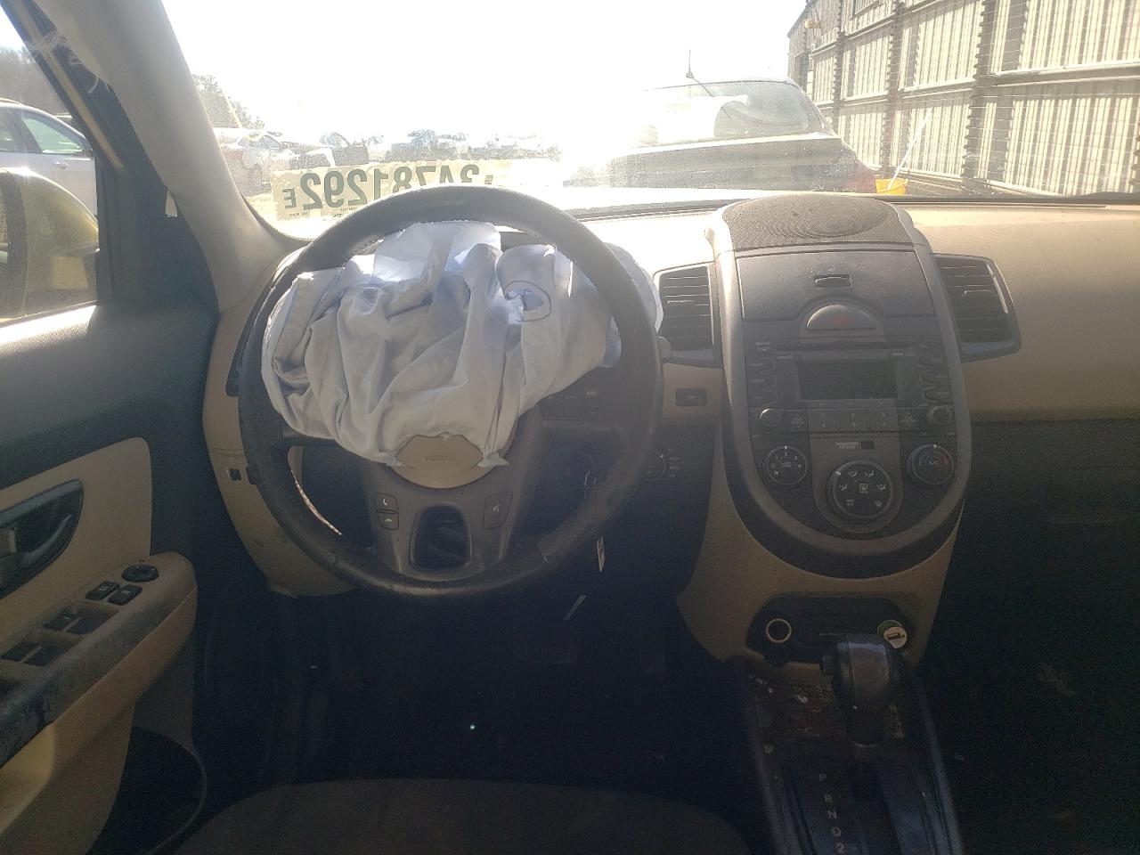 Photo 9 from auction – 2010 KIA SOUL + with VIN KNDJT2A20A7062952