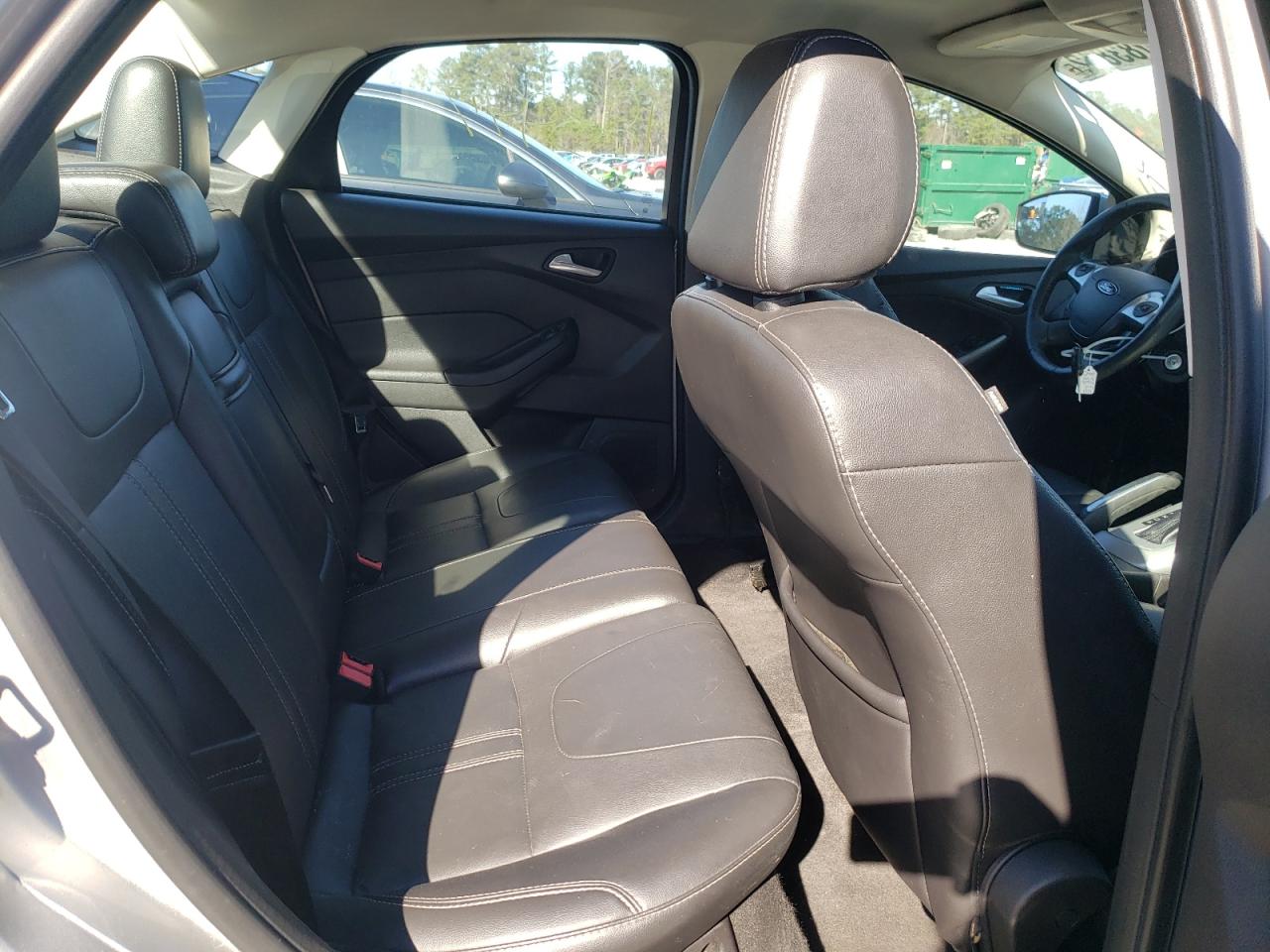 Photo 6 from auction – 2013 FORD FOCUS SE with VIN 1FADP3F21DL290945