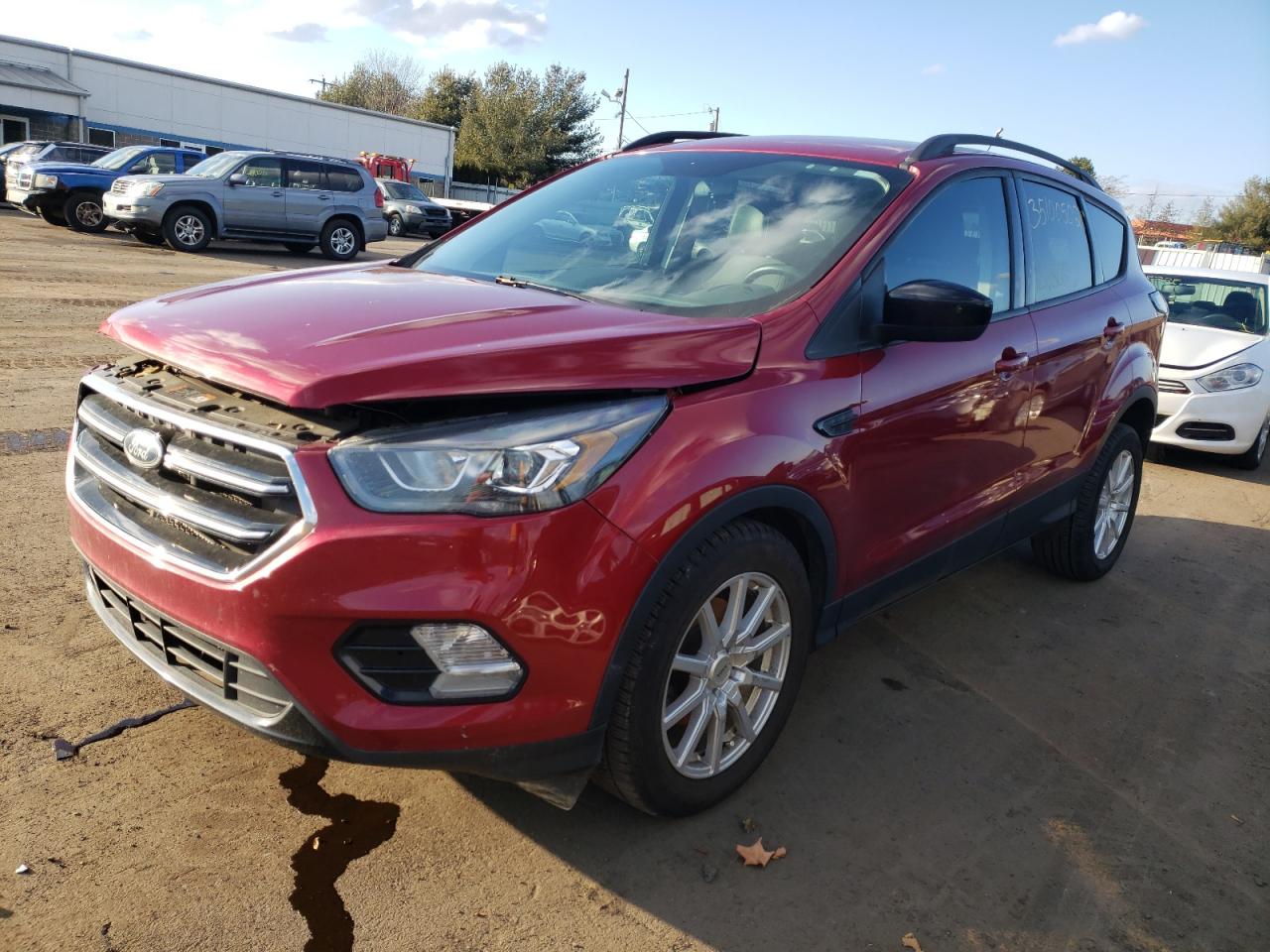 Photo 2 from auction – 2017 FORD ESCAPE SE with VIN 1FMCU0GD4HUA74788