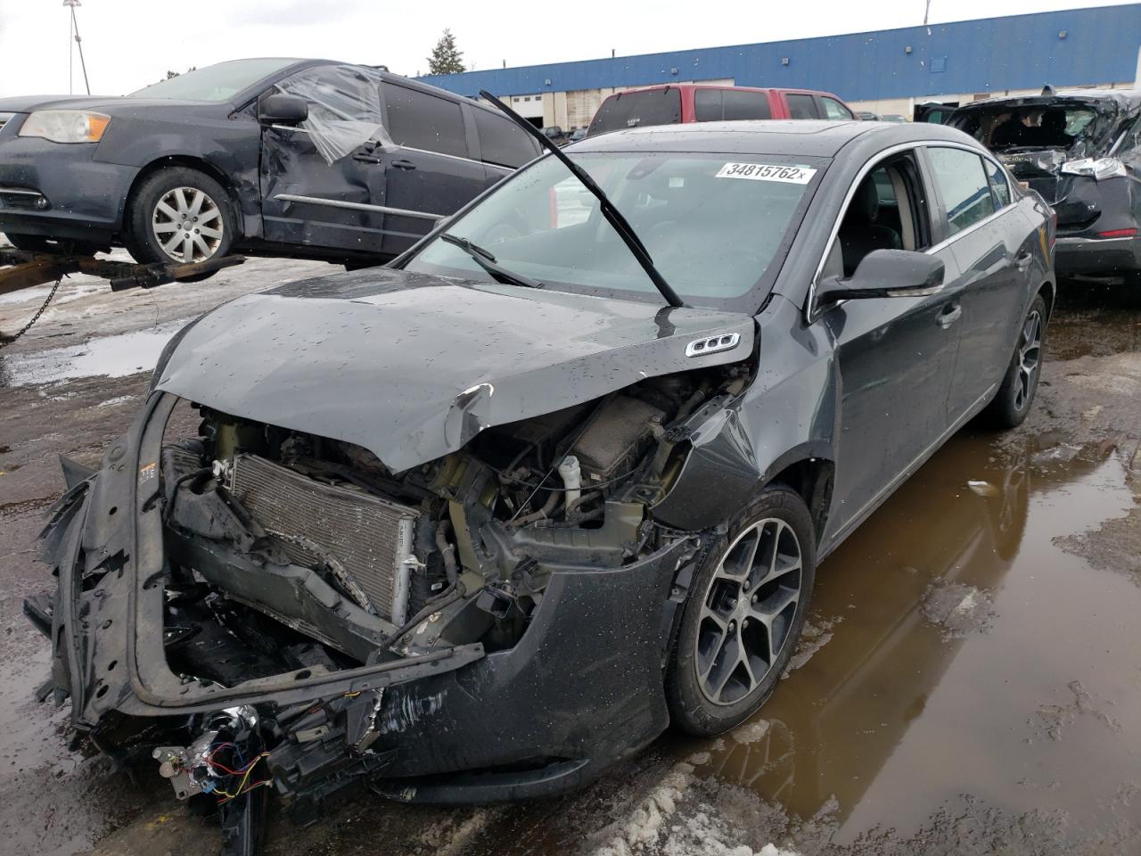 Photo 2 from auction – 2016 BUICK LACROSSE S with VIN 1G4G45G32GF246518