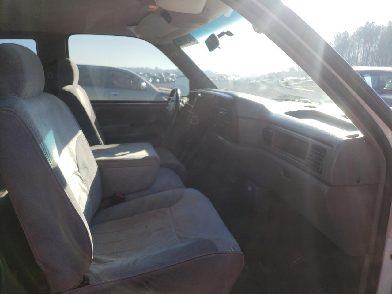 Photo 5 from auction – 1996 DODGE RAM 1500 with VIN 1B7HC13ZXTJ166342