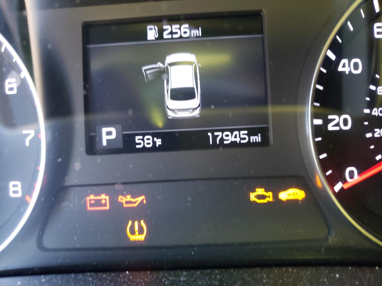 Photo 8 from auction – 2021 KIA FORTE GT with VIN 3KPF44AC3ME370516