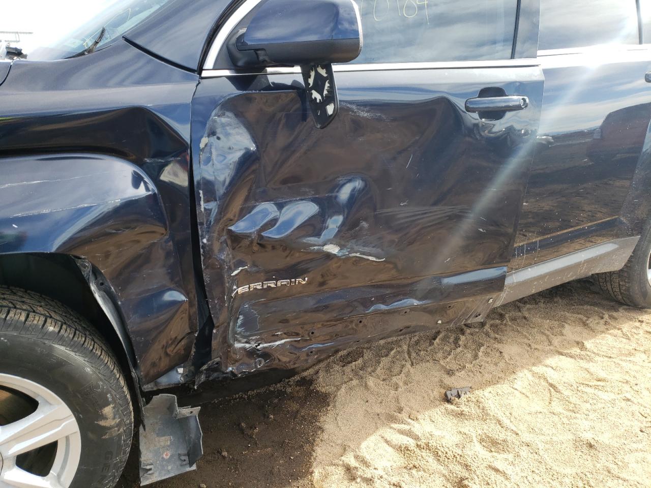 Photo 9 from auction – 2015 GMC TERRAIN SL with VIN 2GKALMEK0F6254213