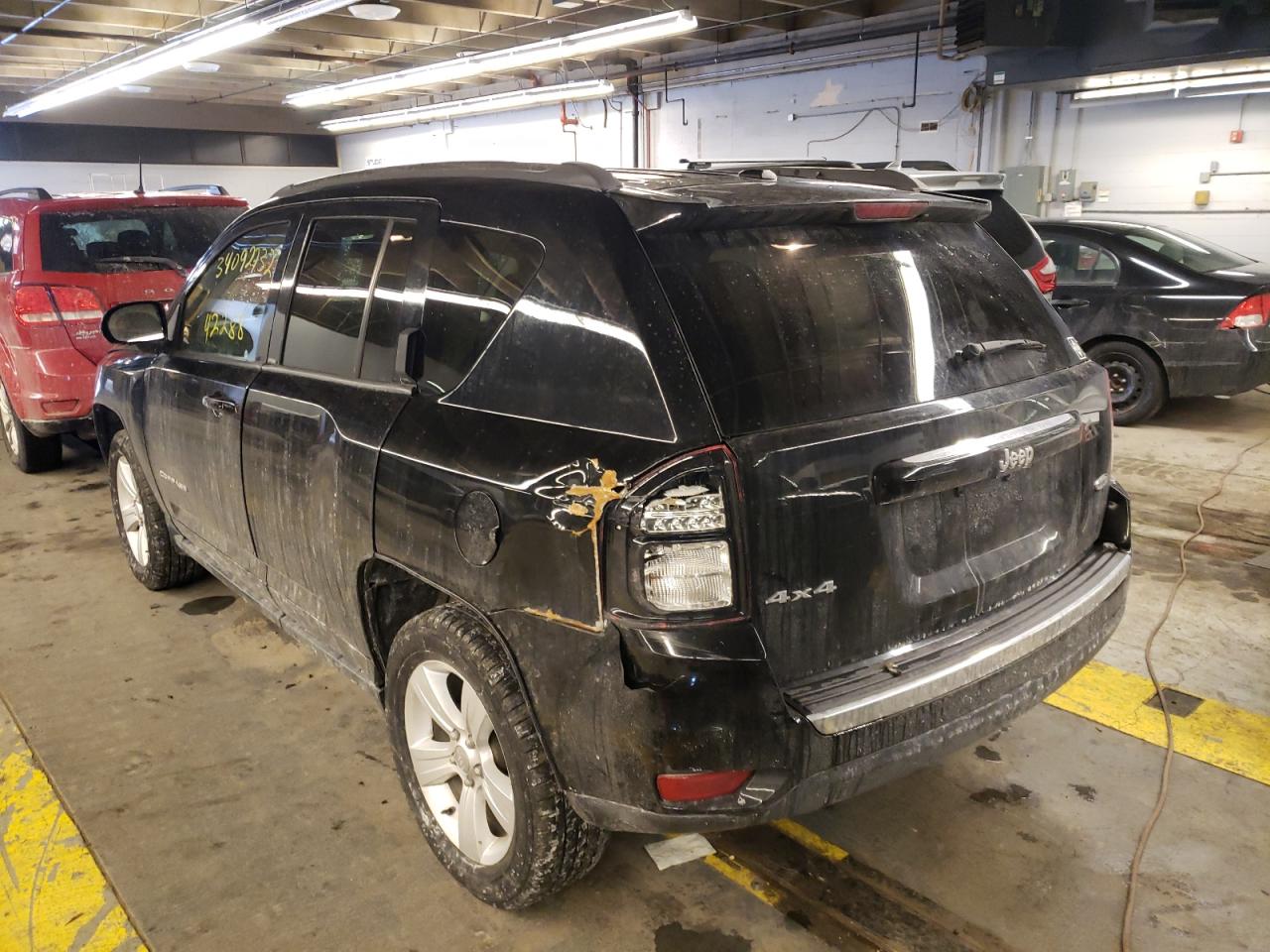 Photo 3 from auction – 2015 JEEP COMPASS LA with VIN 1C4NJDEB0FD207509