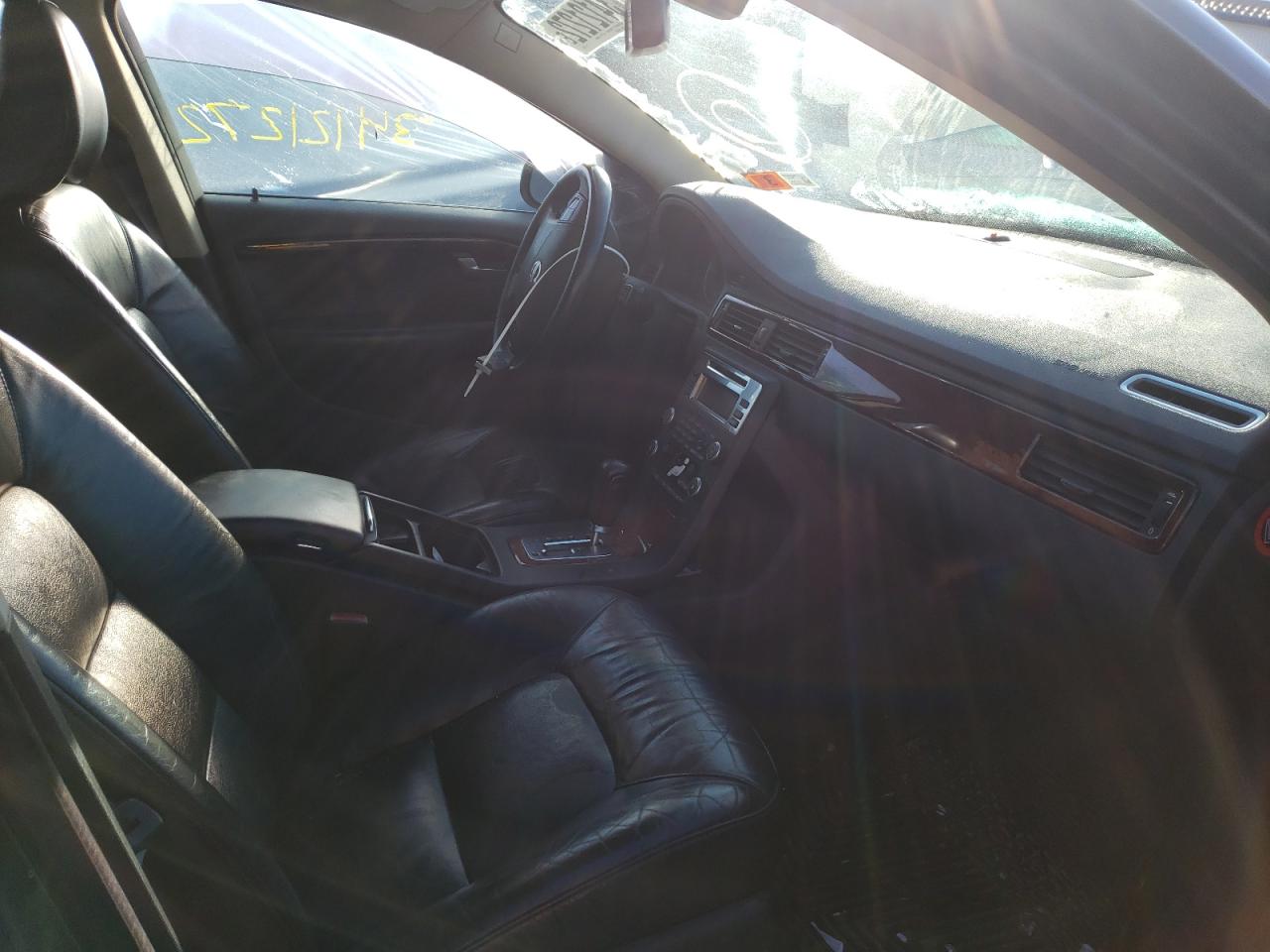 Photo 5 from auction – 2008 VOLVO V70 3.2 with VIN YV1BW982881017906