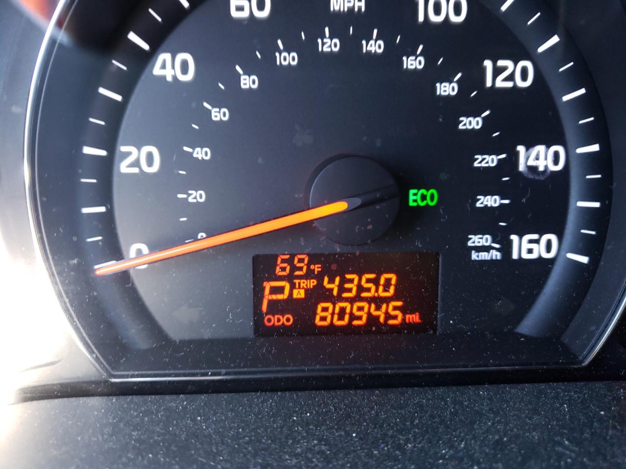 Photo 8 from auction – 2014 KIA SORENTO LX with VIN 5XYKT4A71EG460286