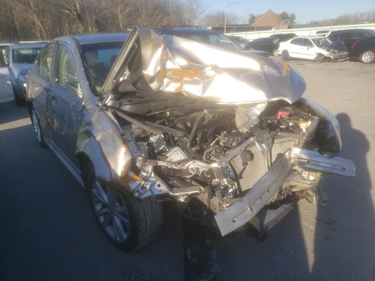 SUBARU LEGACY 2.5 2014 with VIN 4S3BMBD6XE3006076 - Photo from auction