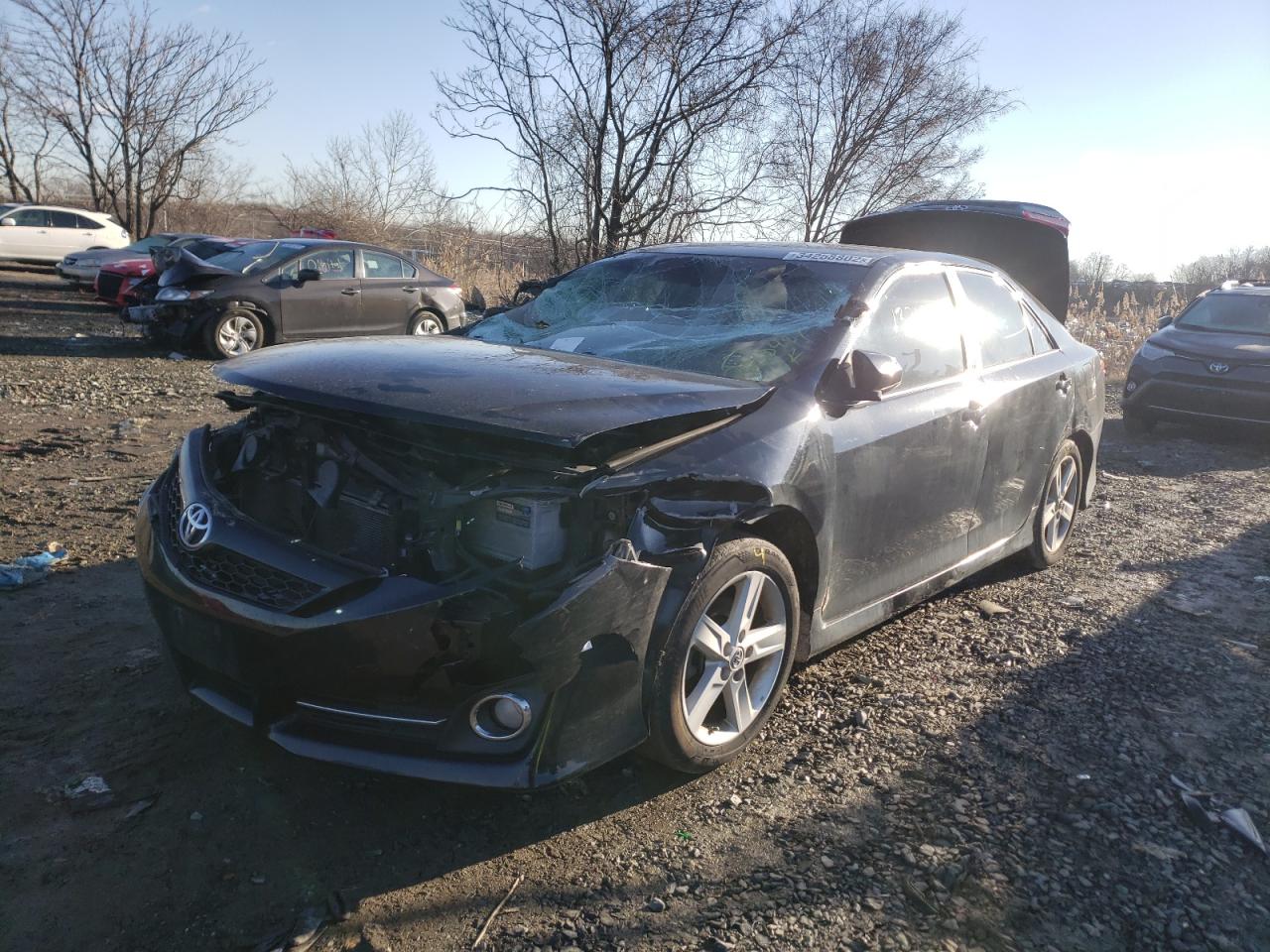 Photo 2 from auction – 2014 TOYOTA CAMRY L with VIN 4T1BF1FK4EU426503