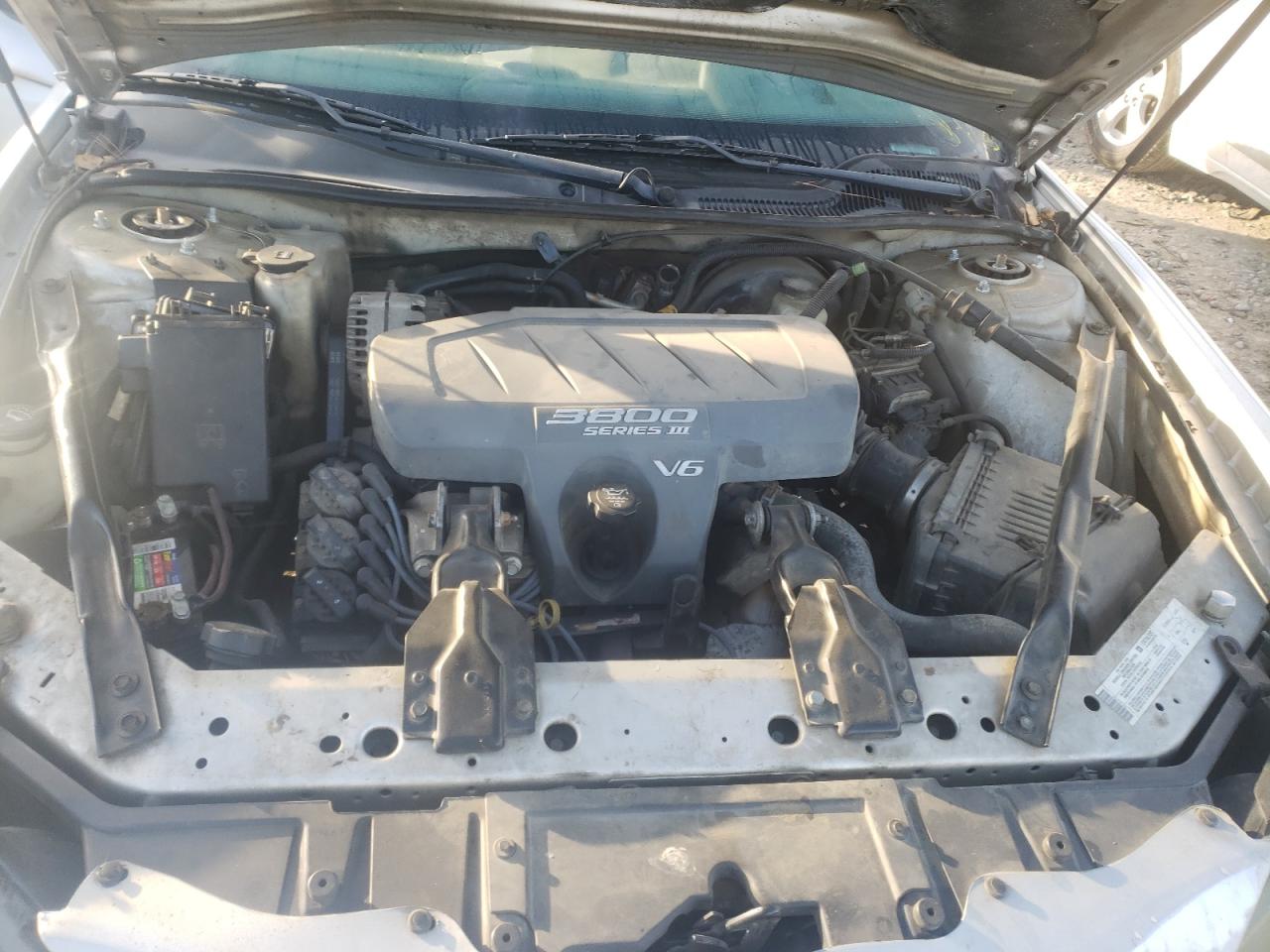 Photo 7 from auction – 2004 PONTIAC GRAND PRIX with VIN 2G2WS522941164376