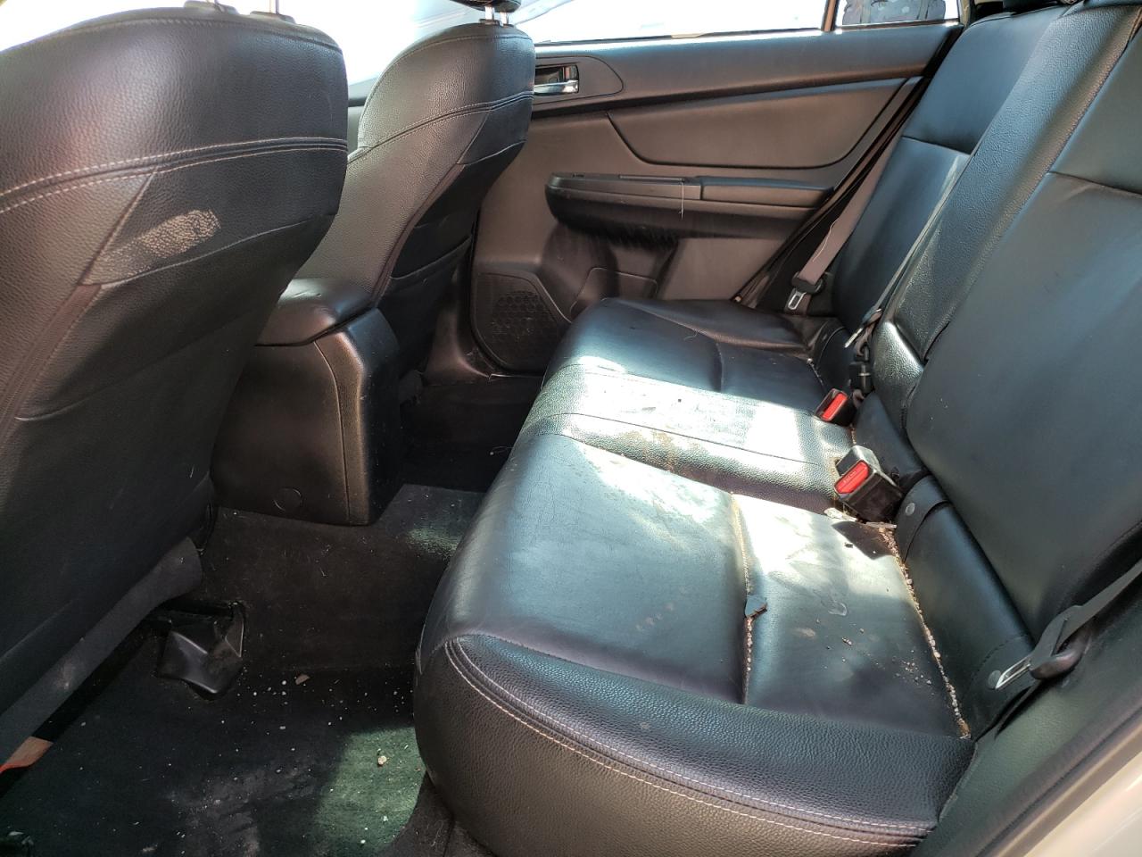 Photo 6 from auction – 2013 SUBARU XV CROSSTR with VIN JF2GPAGC5D2838021