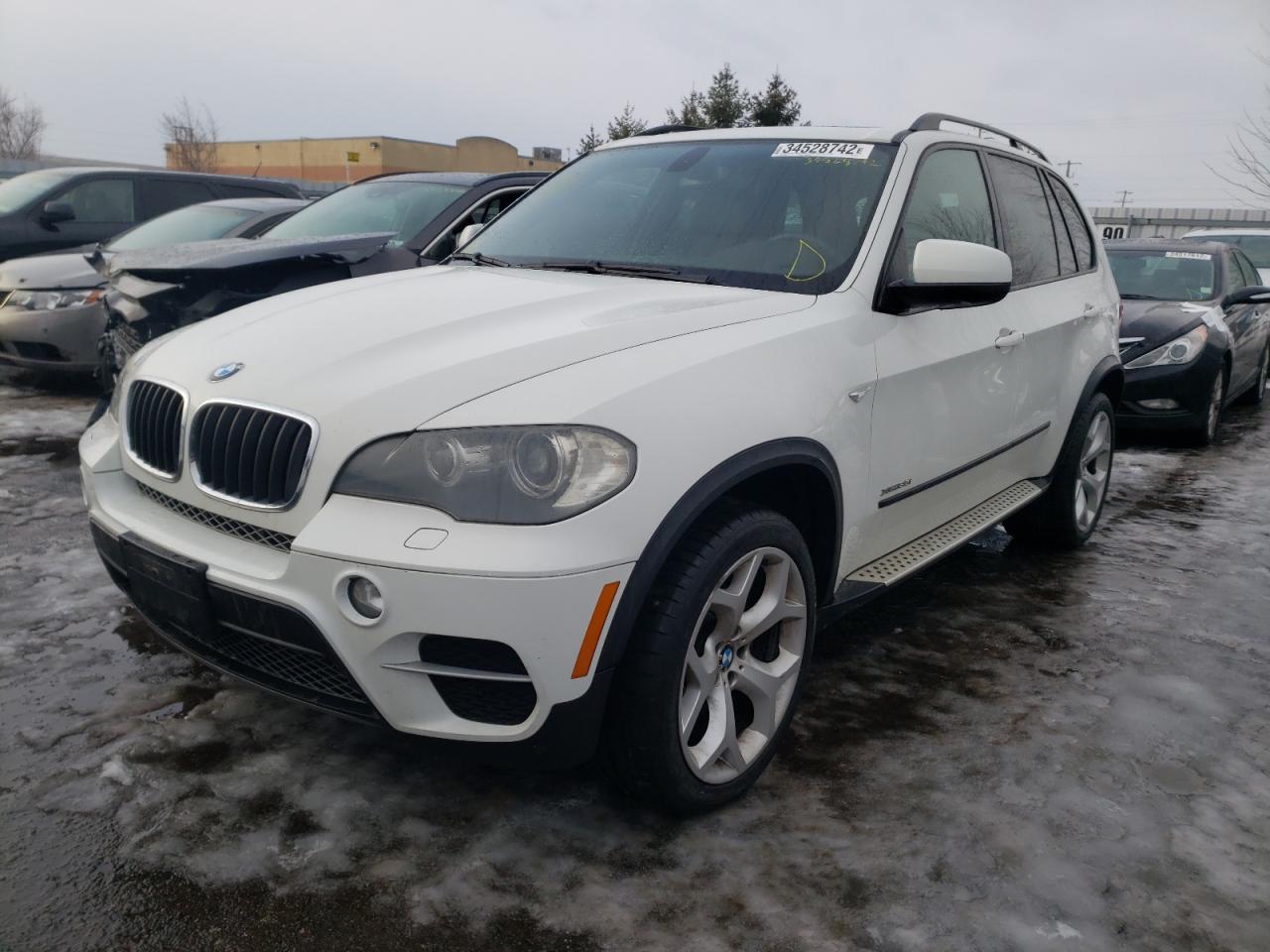 Photo 2 from auction – 2011 BMW X5 XDRIVE3 with VIN 5UXZV4C54BL407052