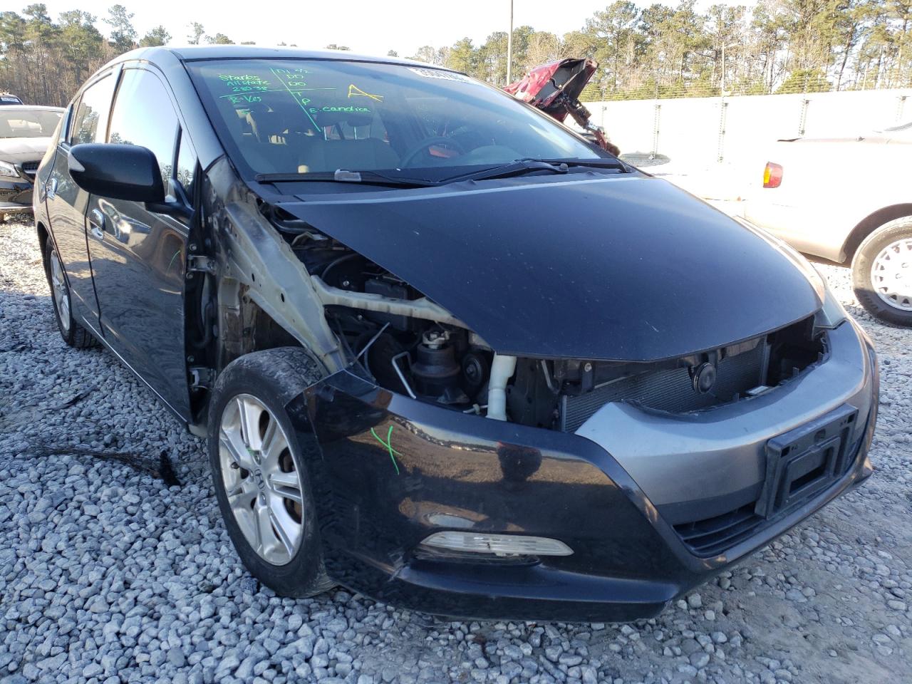 HONDA INSIGHT EX 2010 with VIN JHMZE2H77AS008400 - Photo from auction